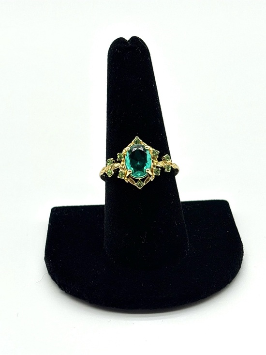 Jewelry - Gold Emerald Green Halo Ring Size 9 Women Jewelry